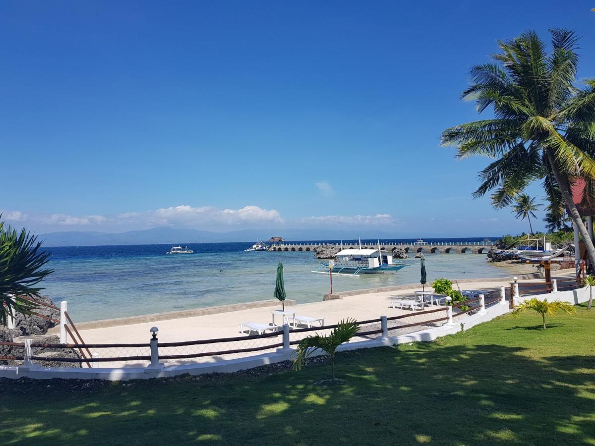 Tauig Beach Resort Моалбоал Екстер'єр фото