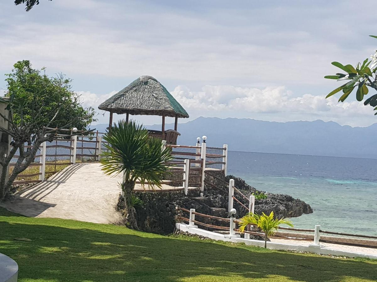 Tauig Beach Resort Моалбоал Екстер'єр фото